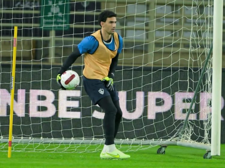 محمد عواد : مسيرته المهنية، ورسوم انتقاله، وراتبه، والمزيد