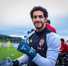 وسط اهتمام فالنسيا.. مصطفى شوبير يضع الأهلي كأولوية وهذا ما يسير استياءه