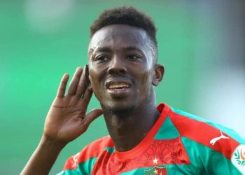 نادي الجزائر يحدد سعر زوغرانا، والنادي الأهلي يواجه تحديًا ماليًا كبيرًا.