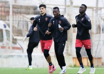 أفضلية كبيرة لاتحاد الجزائر على الزمالك في النهائي