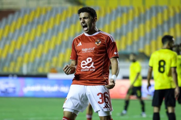 لاعب وسط الأهلي قريب من وصيف الدوري الكرواتي